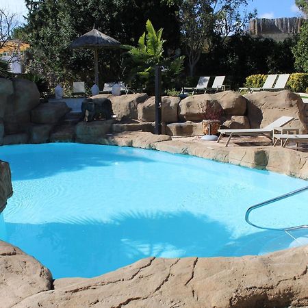 The Red Farm Relais & Spa Iklin Exterior foto