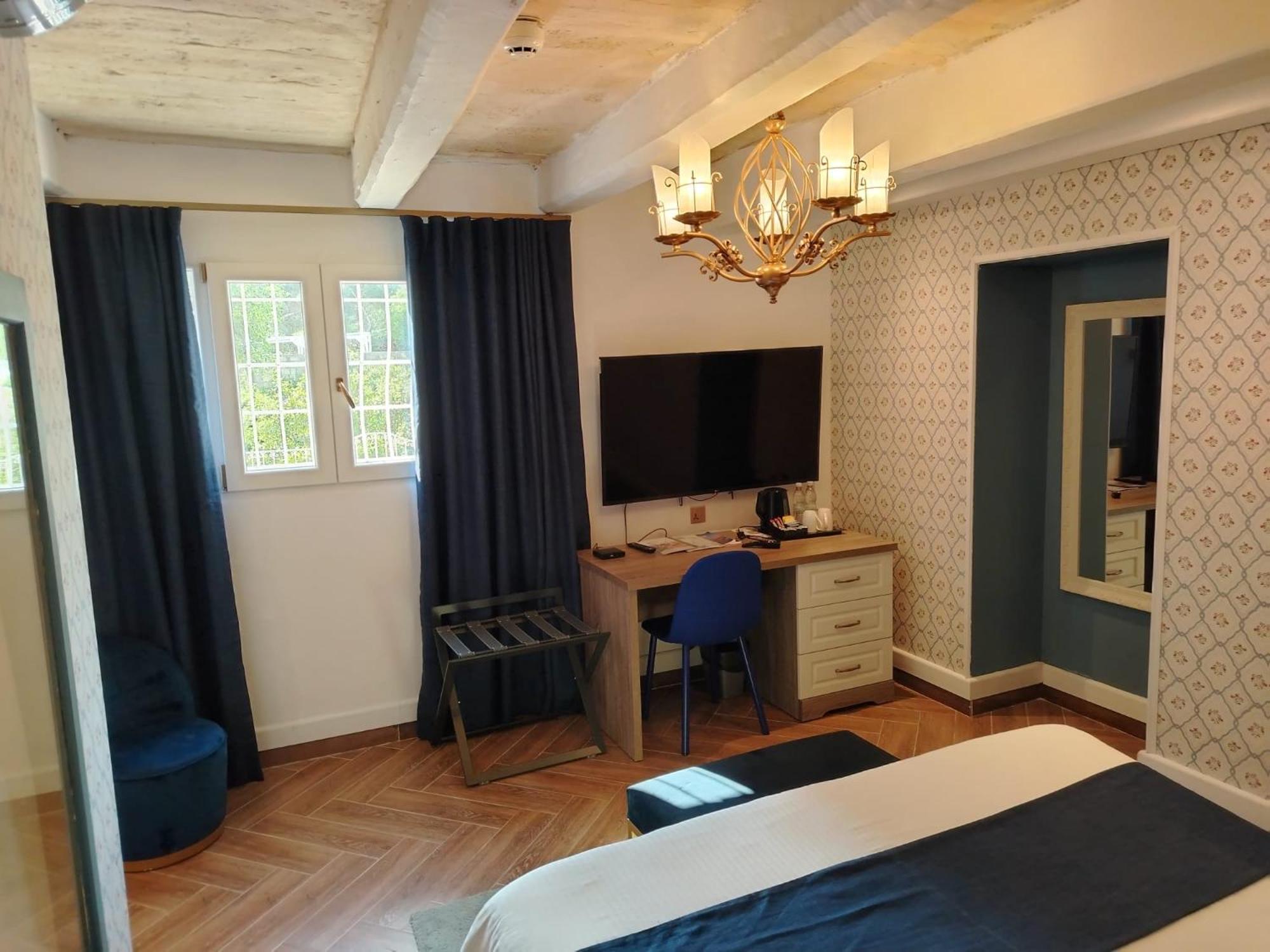 The Red Farm Relais & Spa Iklin Exterior foto